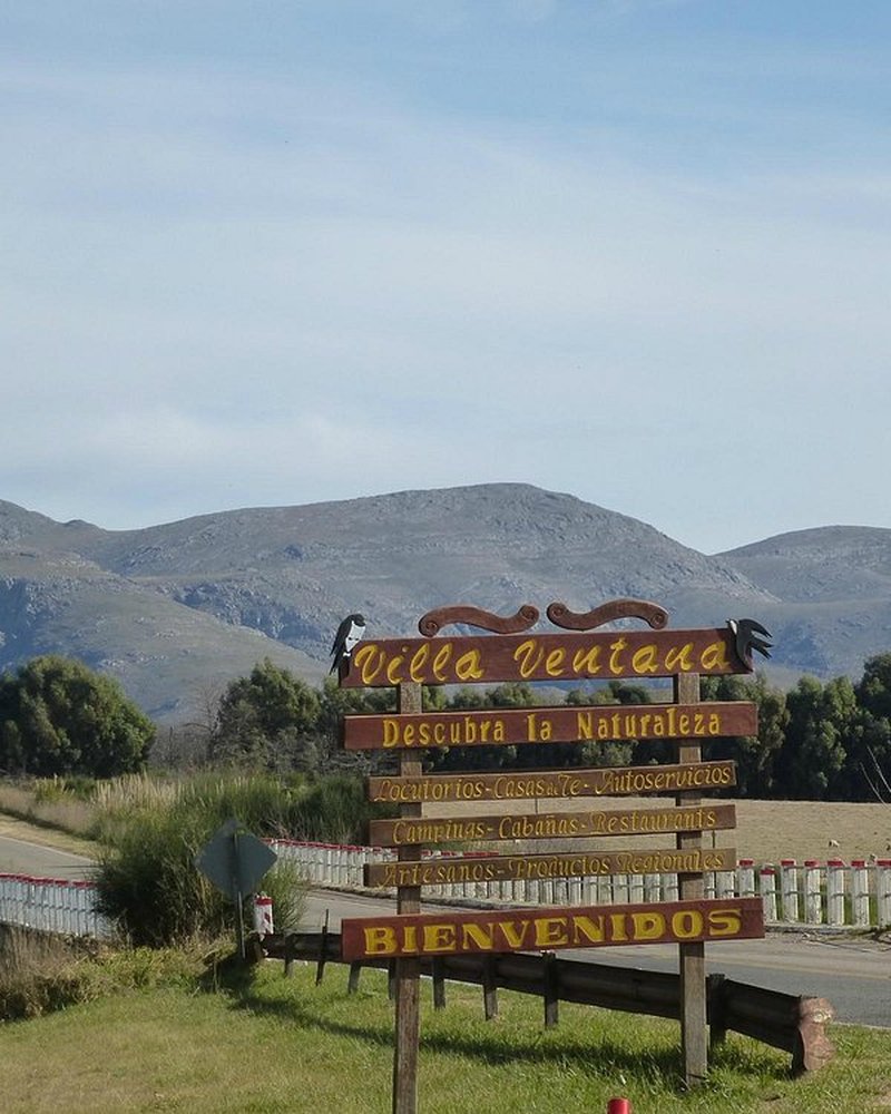 El acceso a Villa Ventana